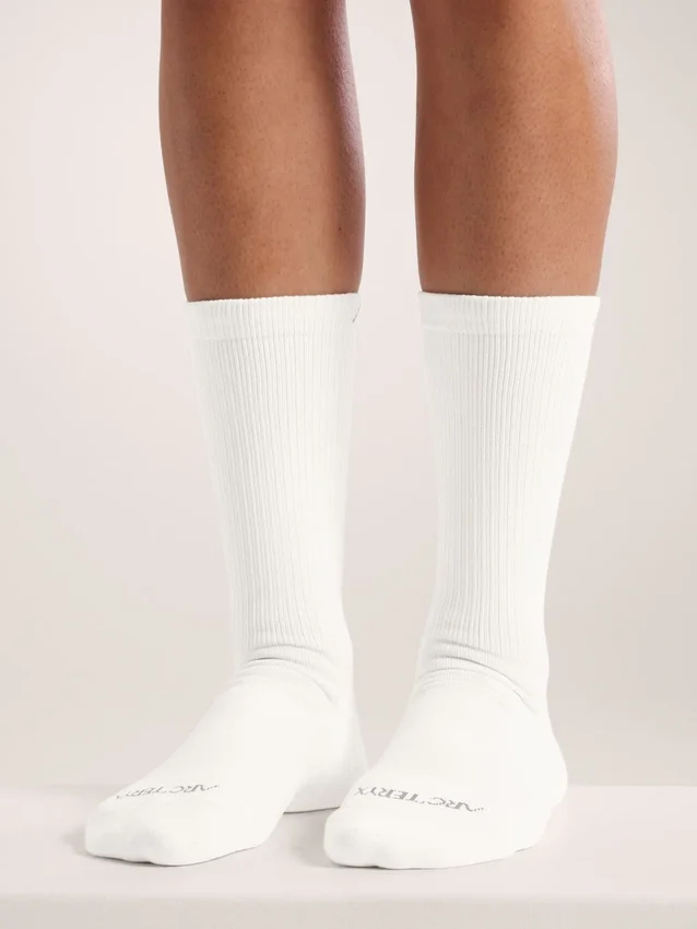 Chaussettes mi-hautes en matière synthétique