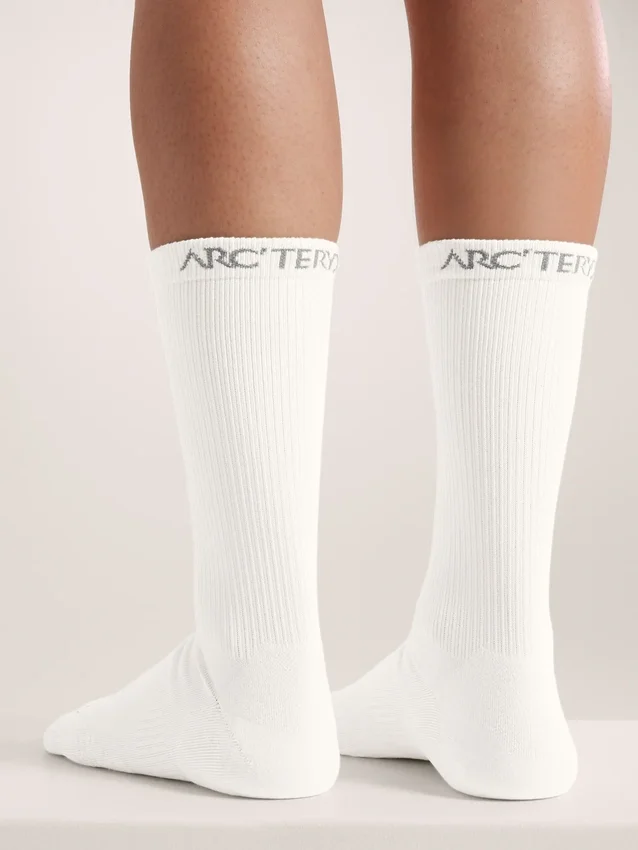 Chaussettes mi-hautes en matière synthétique