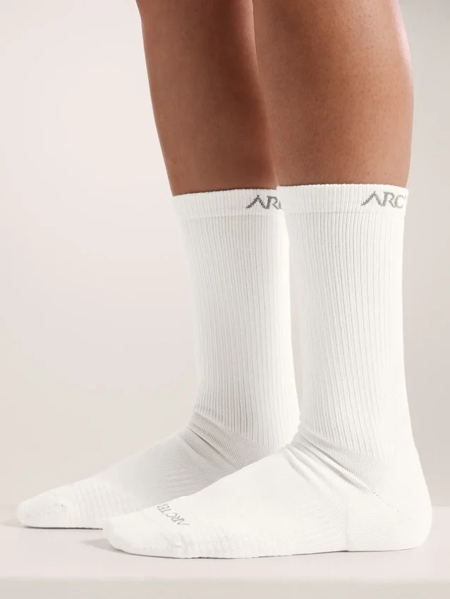 Chaussettes mi-hautes en matière synthétique