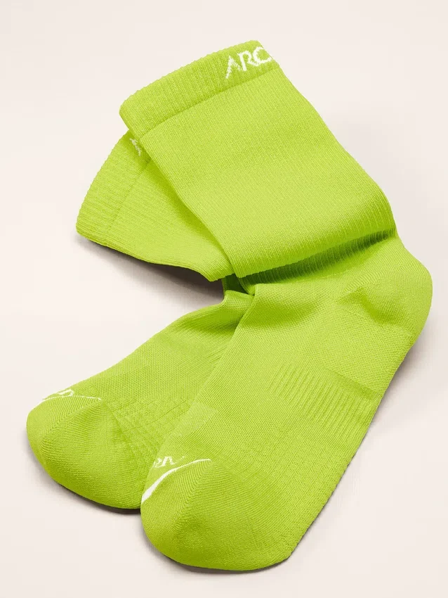 Chaussettes mi-hautes en matière synthétique