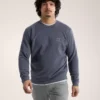 Pull à col rond en polaire Emblem pour homme