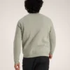 Pull à col rond en polaire Emblem pour homme