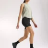 Short utilitaire taille haute Essent 6" pour femme