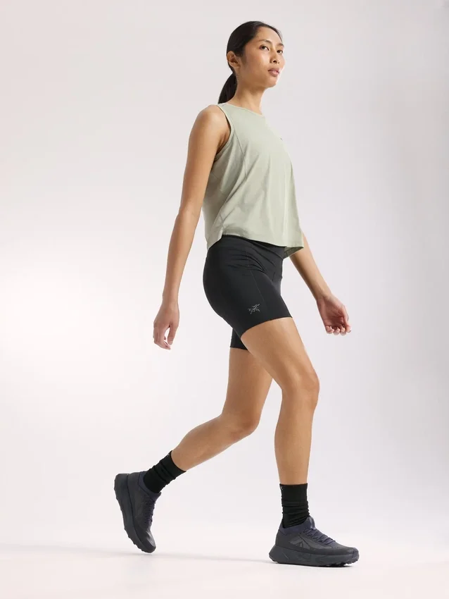 Short utilitaire taille haute Essent 6" pour femme