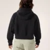 Sweat à capuche court zippé intégral Emblem Polaire pour femme