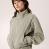 Veste courte à capuche escamotable Naya pour femme